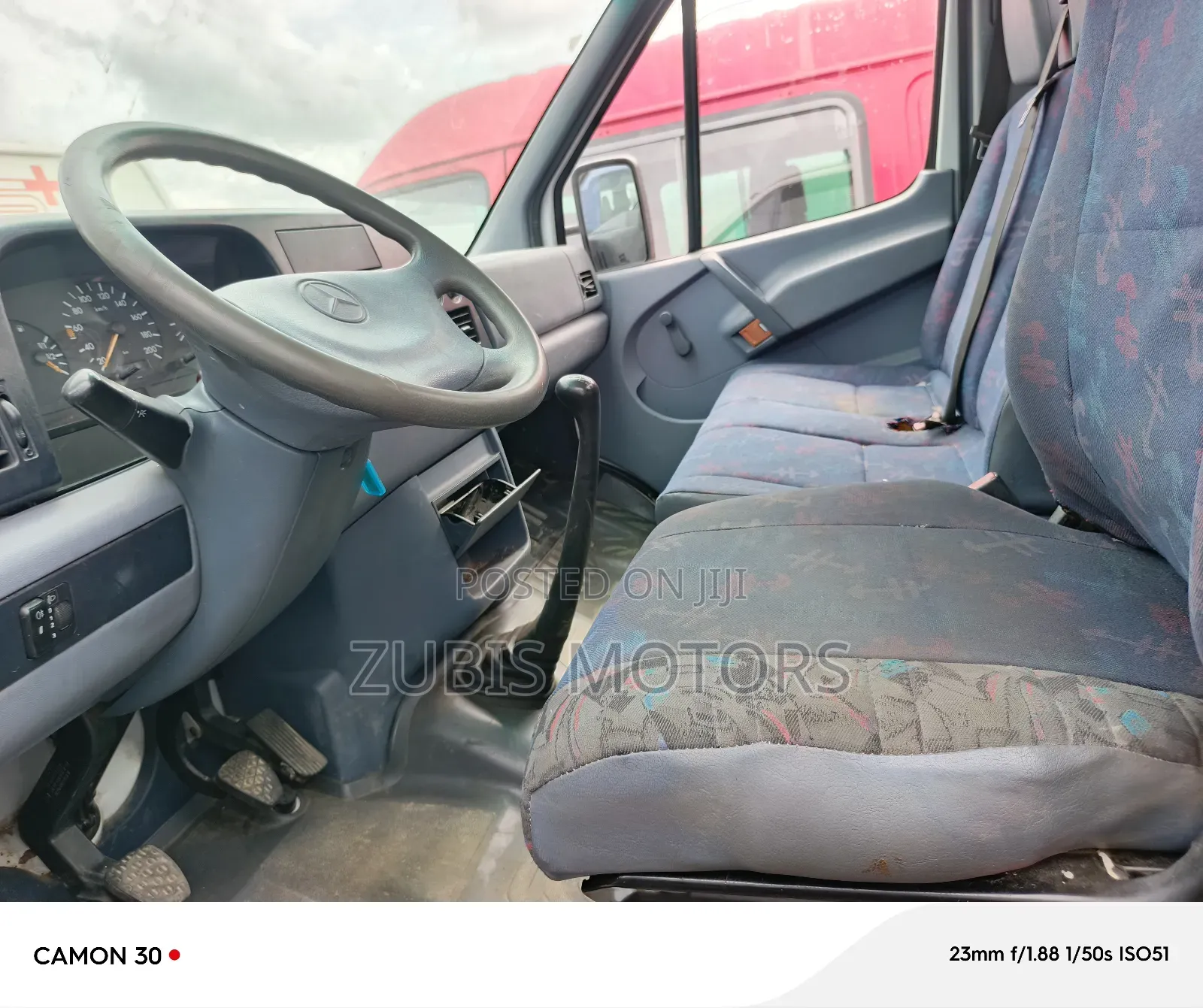 Mercedes-Benz Sprinter 2000 White