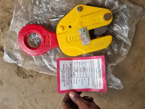 1ton Vertical Plate Lifting Clamp