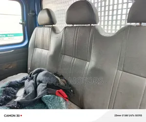Ford Transit 2000 Blue