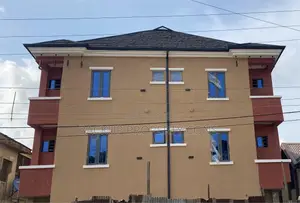 Photo - 1bdrm Apartment in Onike Yaba for rent