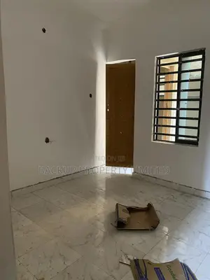1bdrm Apartment in Onike Yaba for rent