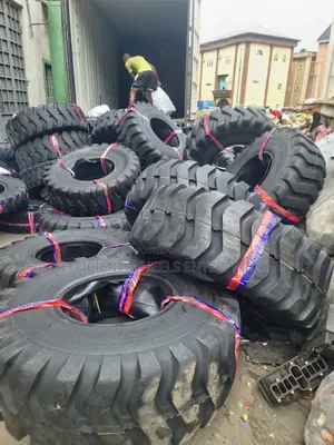 Caterpillars, Payloaders, Tractors, Dumper Trucks Tyres