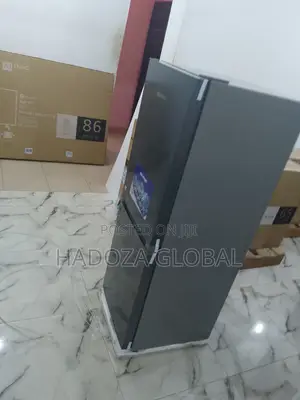New 17o Litres Skyrun Refrigerator