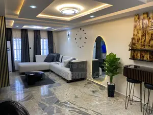 Luxury 3bedroom Stand Alone Duplex Garki