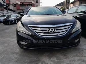 Hyundai Sonata 2011 Black