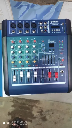 Yamaha Powered Mixer 4 Channels