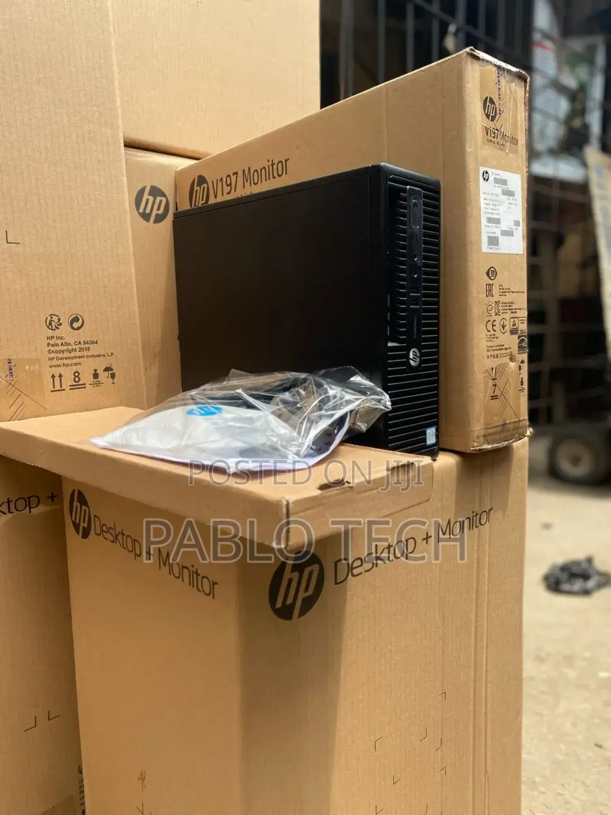New Desktop Computer HP ProDesk 400 8GB Intel Core I5 SSD 256GB