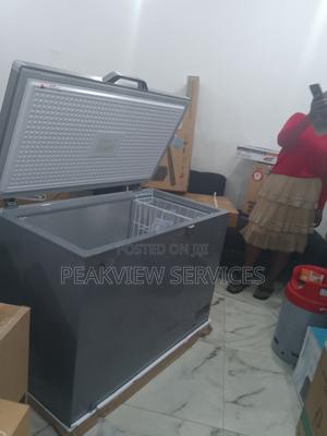 Spacious 300l Chest Freezer - Scanfrost Perfect for Storage