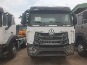 Tokunbo Howo Tractor Head 2015 White
