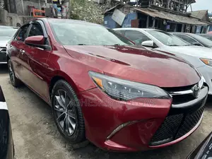 Toyota Camry 2016 Red