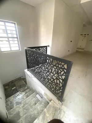 Lasercut Top-Notch Railing Catelo