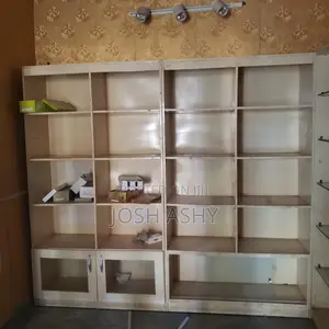 Used Neat Shelve