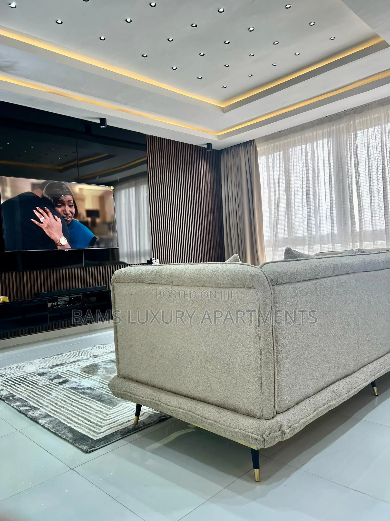 Apartment Name :Aurora Luxe*