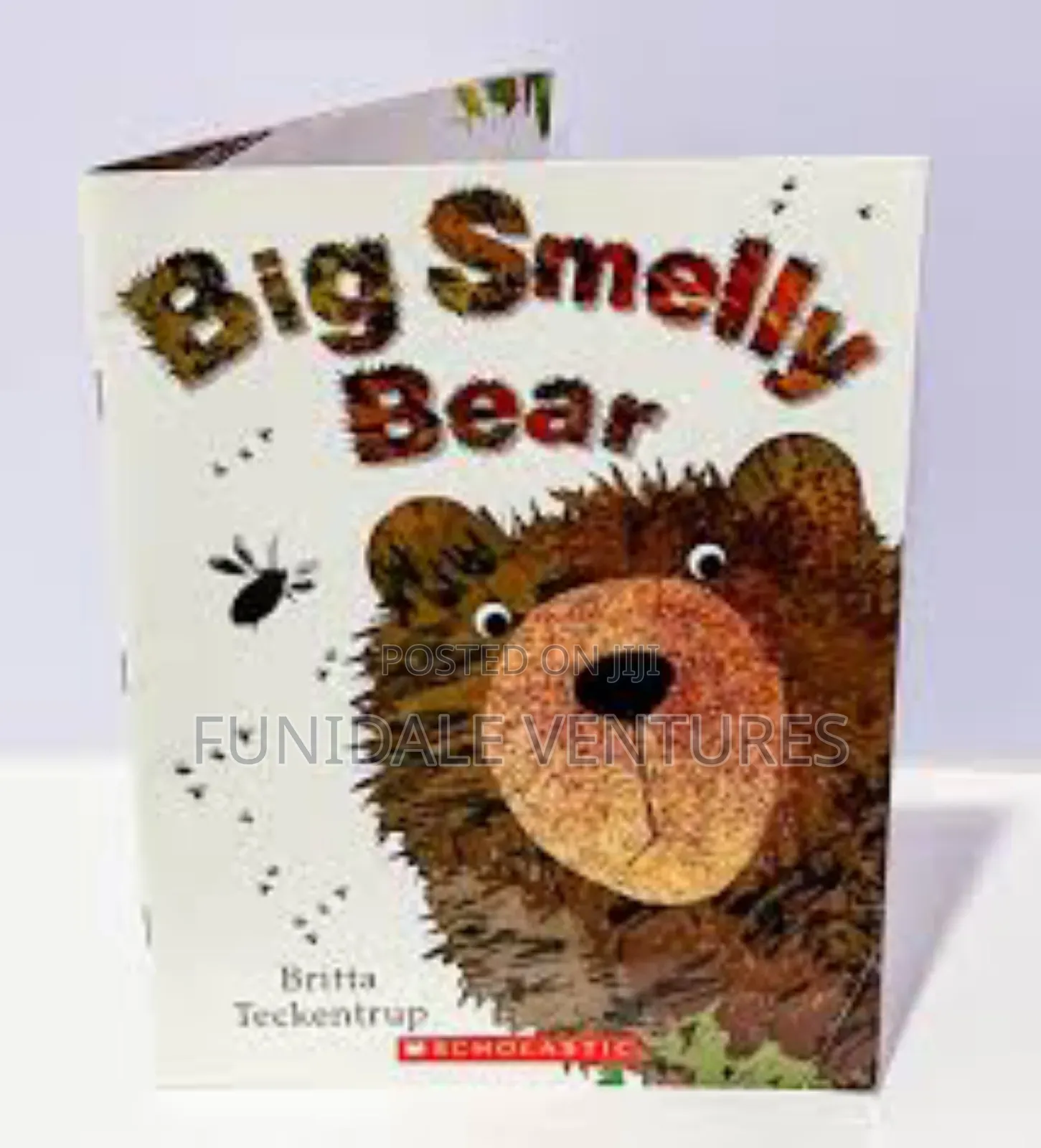 Scholastic: Big Smelly Bear