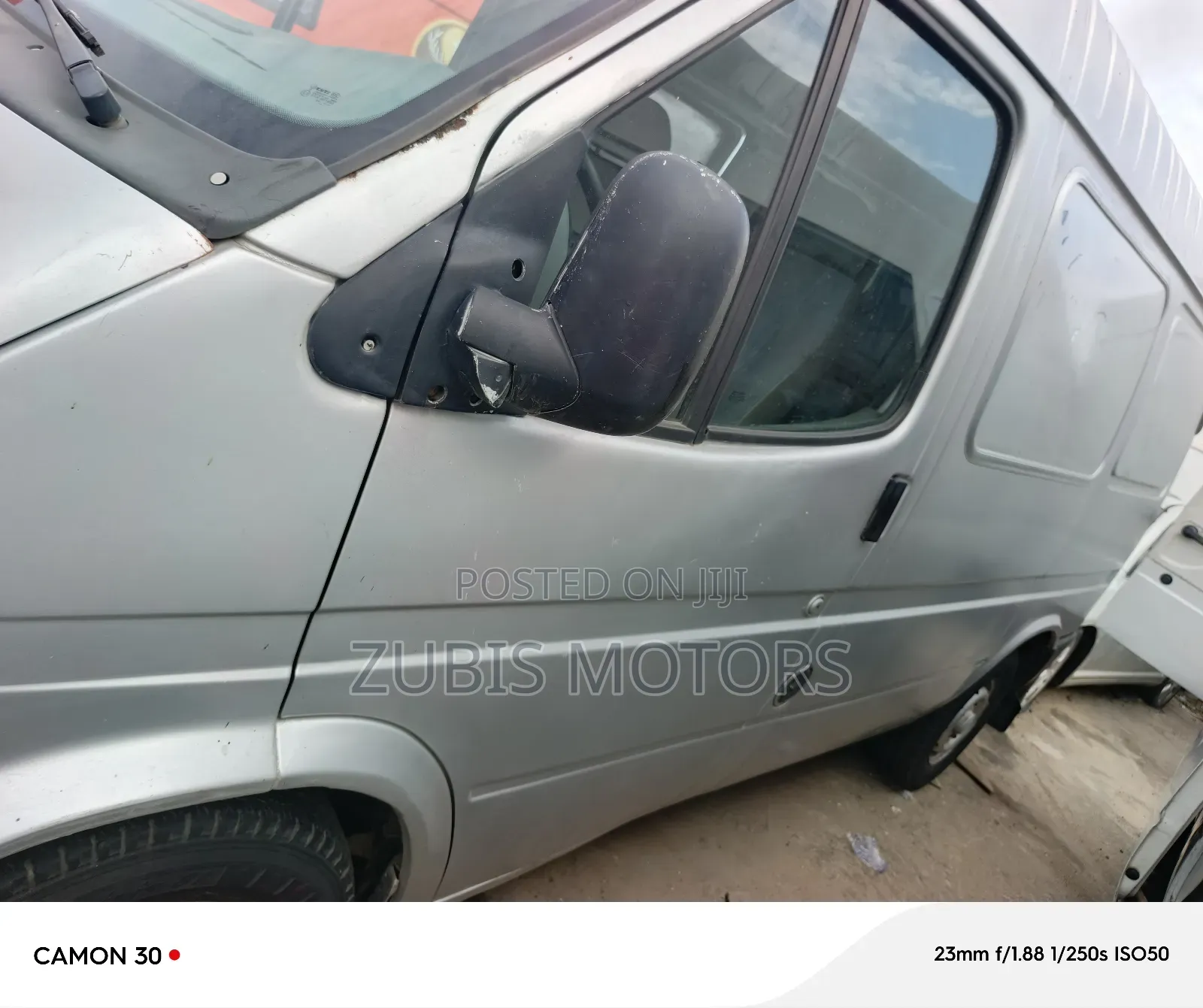 Ford Transit 2000 Silver
