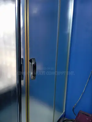 90 X 90 5mm Shower Cubicle