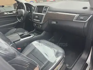 Mercedes-Benz M Class 2015 Silver