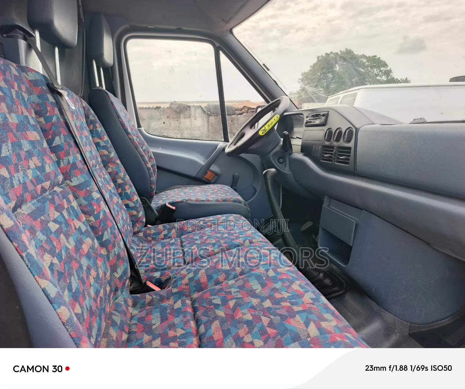Mercedes-Benz Sprinter 2000 White