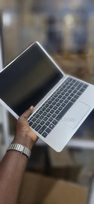 Laptop HP X2 210 G2 4GB Intel Pentium SSD 60GB