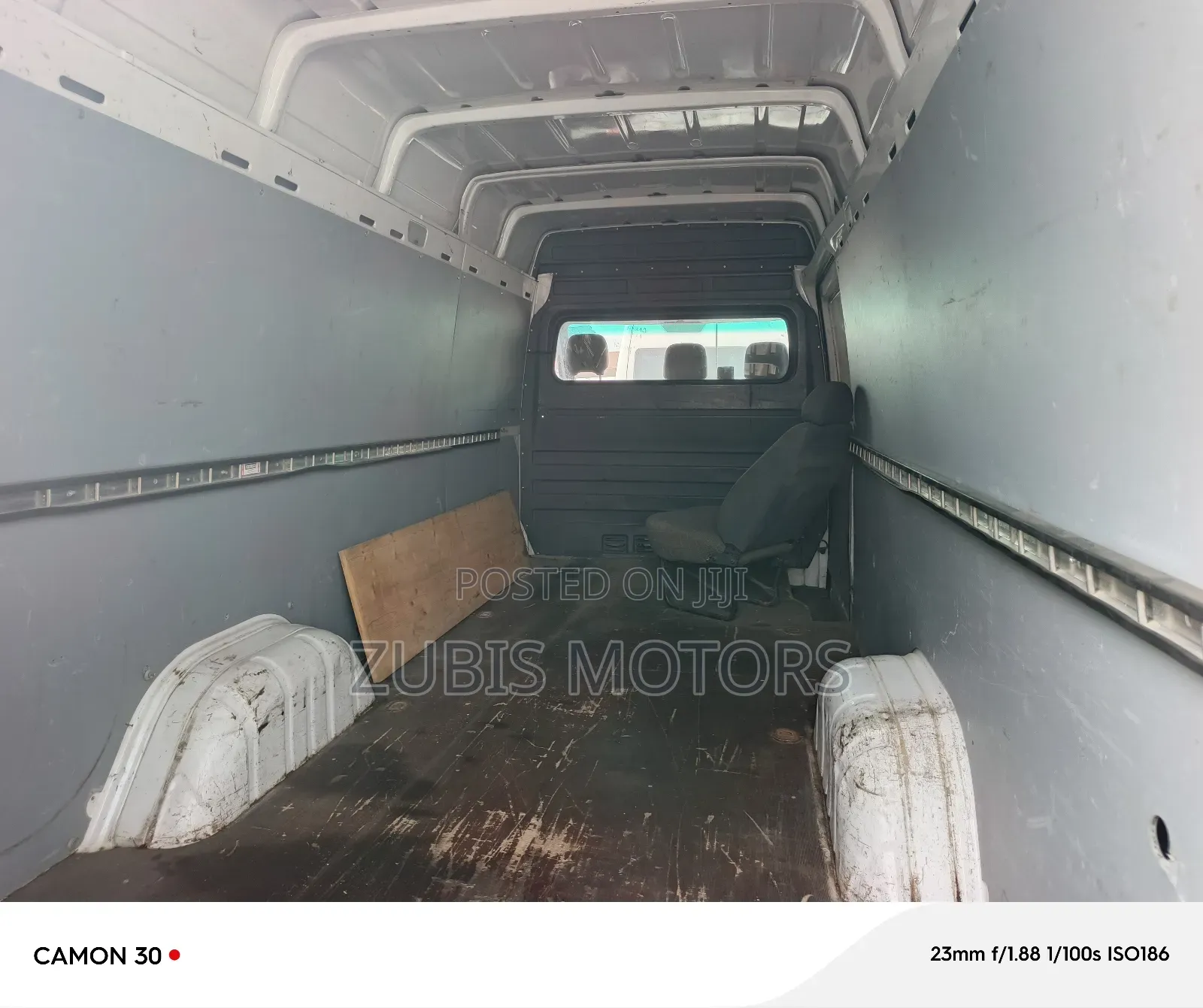 Mercedes-Benz Sprinter 2000 Gold