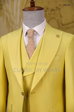 Photo - Pure Quality Suit Available for Men (3 Piece Suit)