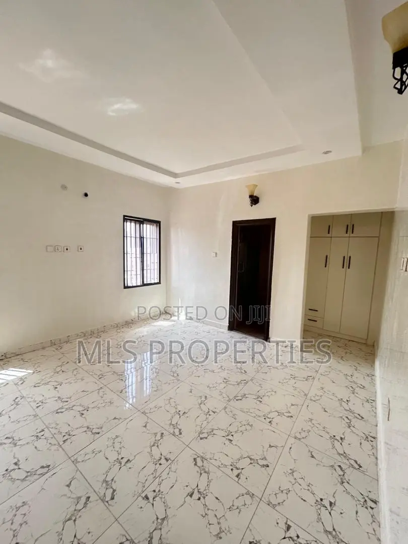 4bdrm Duplex in Wasa for rent