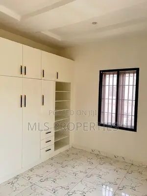 4bdrm Duplex in Wasa for rent