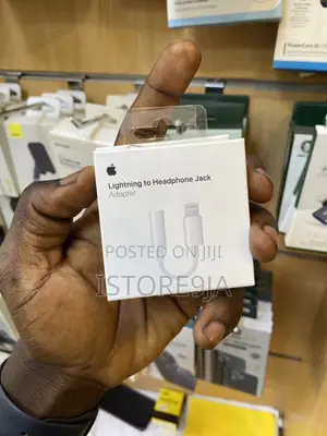 Apple Lightning To Headphone Audio Jack