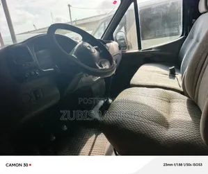 Ford Transit 2000 Green