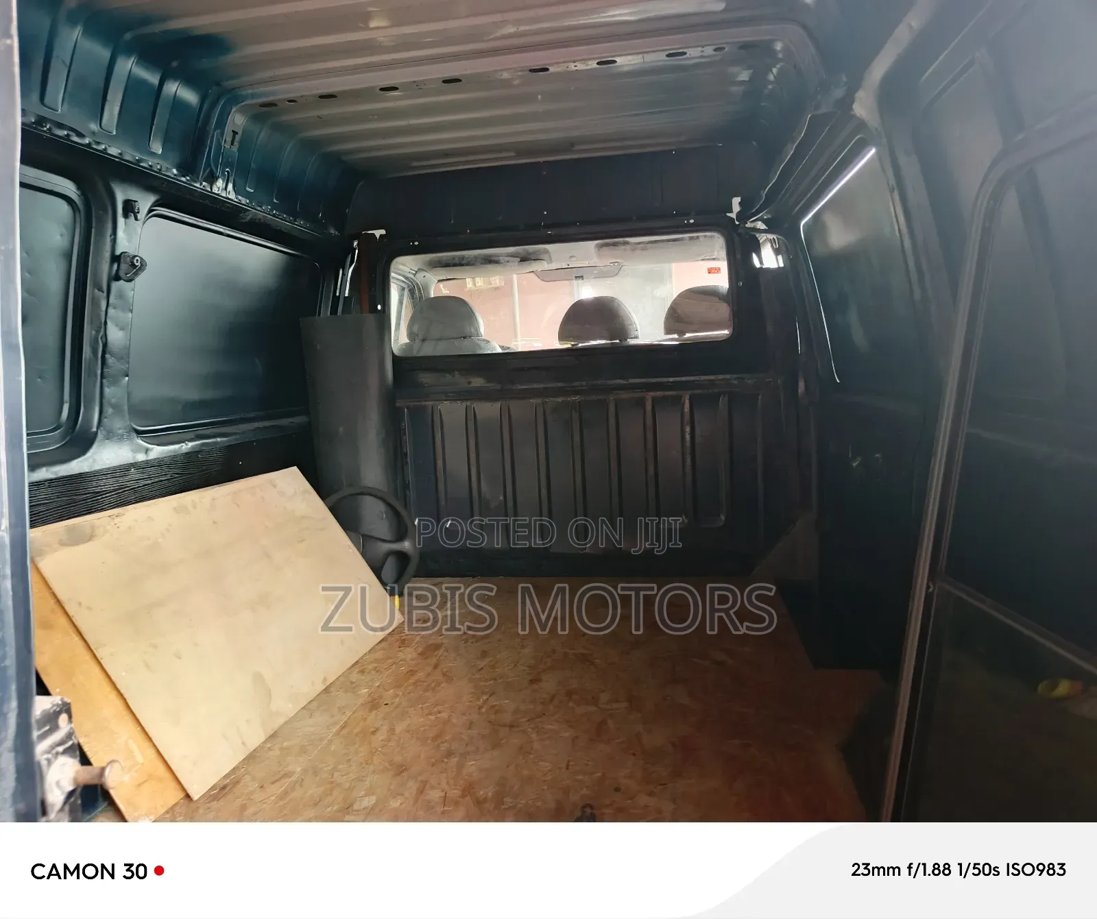 Ford Transit 2000 Green