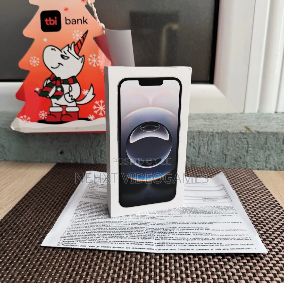 New Apple iPhone 16e 128 GB Silver