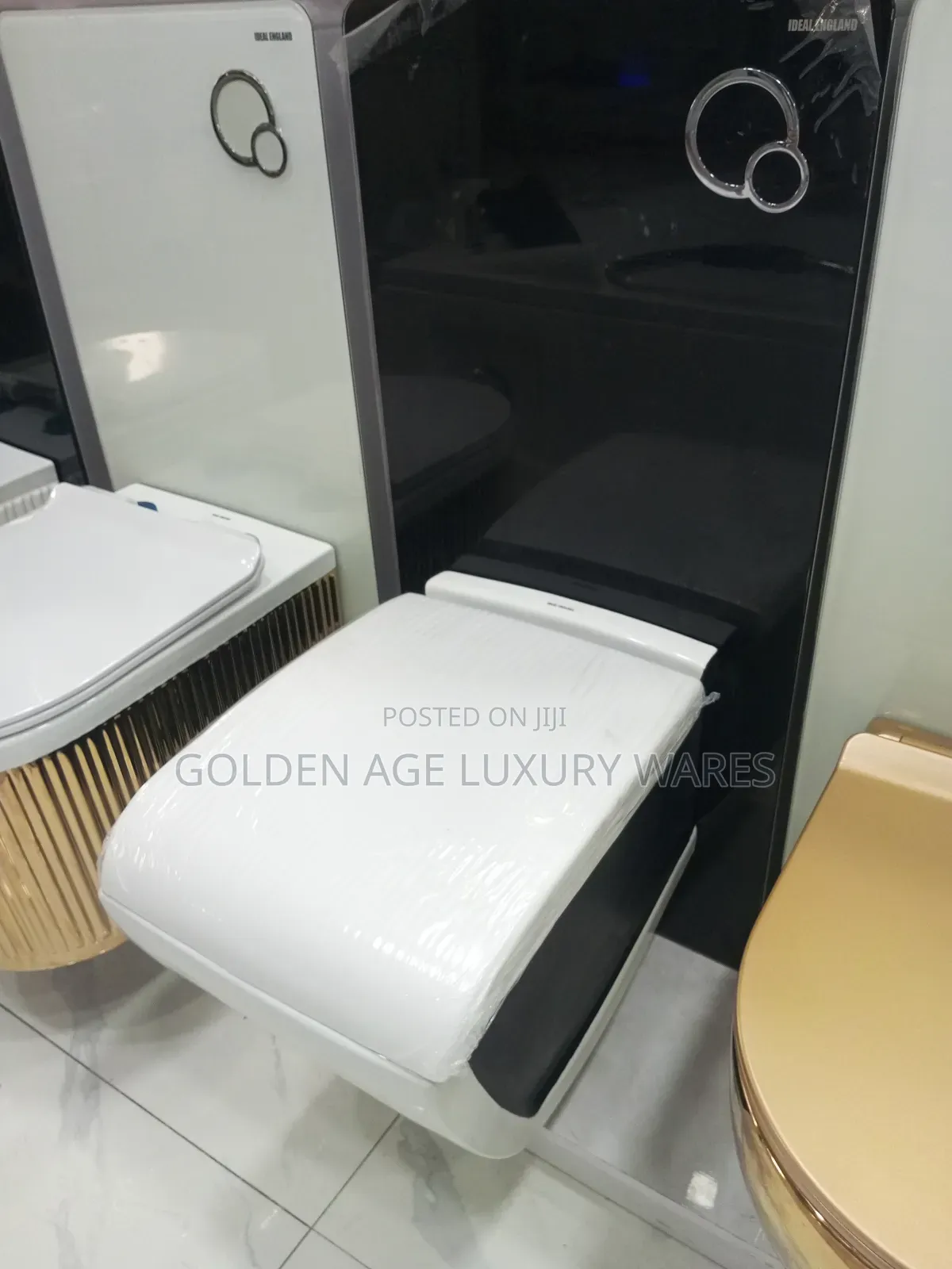 Black and White Luxury Surface Wc
