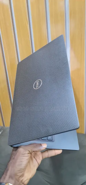 Laptop Dell Latitude 7300 32GB Intel Core I7 SSD 512GB