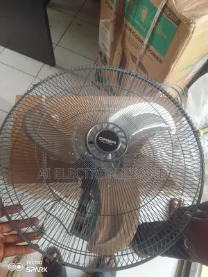Qasa Wall Fan 18inches Silver Color