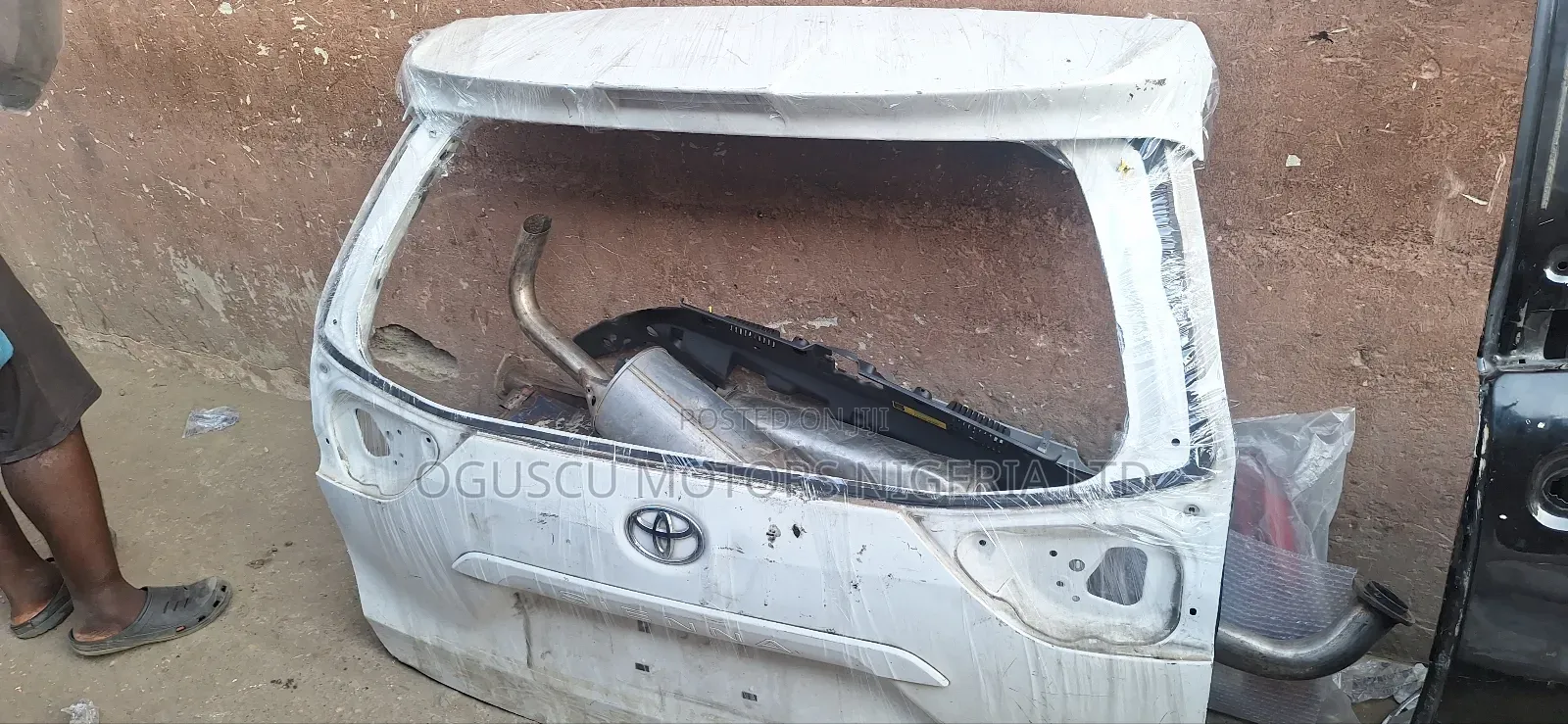 Booth Sienna Automatic Open 2011-2012-2015-2016-2018 Model