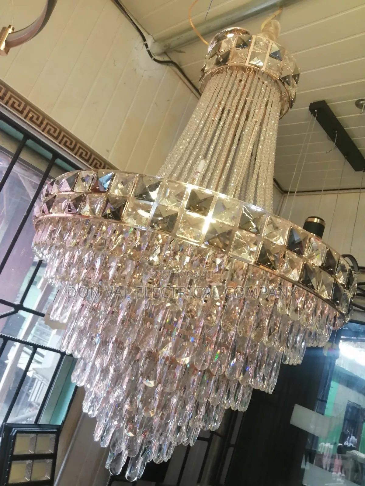 High Quality Chandeliers