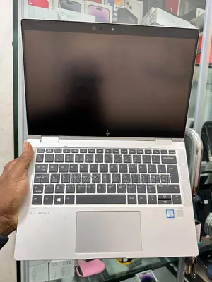 Laptop HP EliteBook X360 1030 G2 8GB Intel Core I5 HDD+SSD 256GB