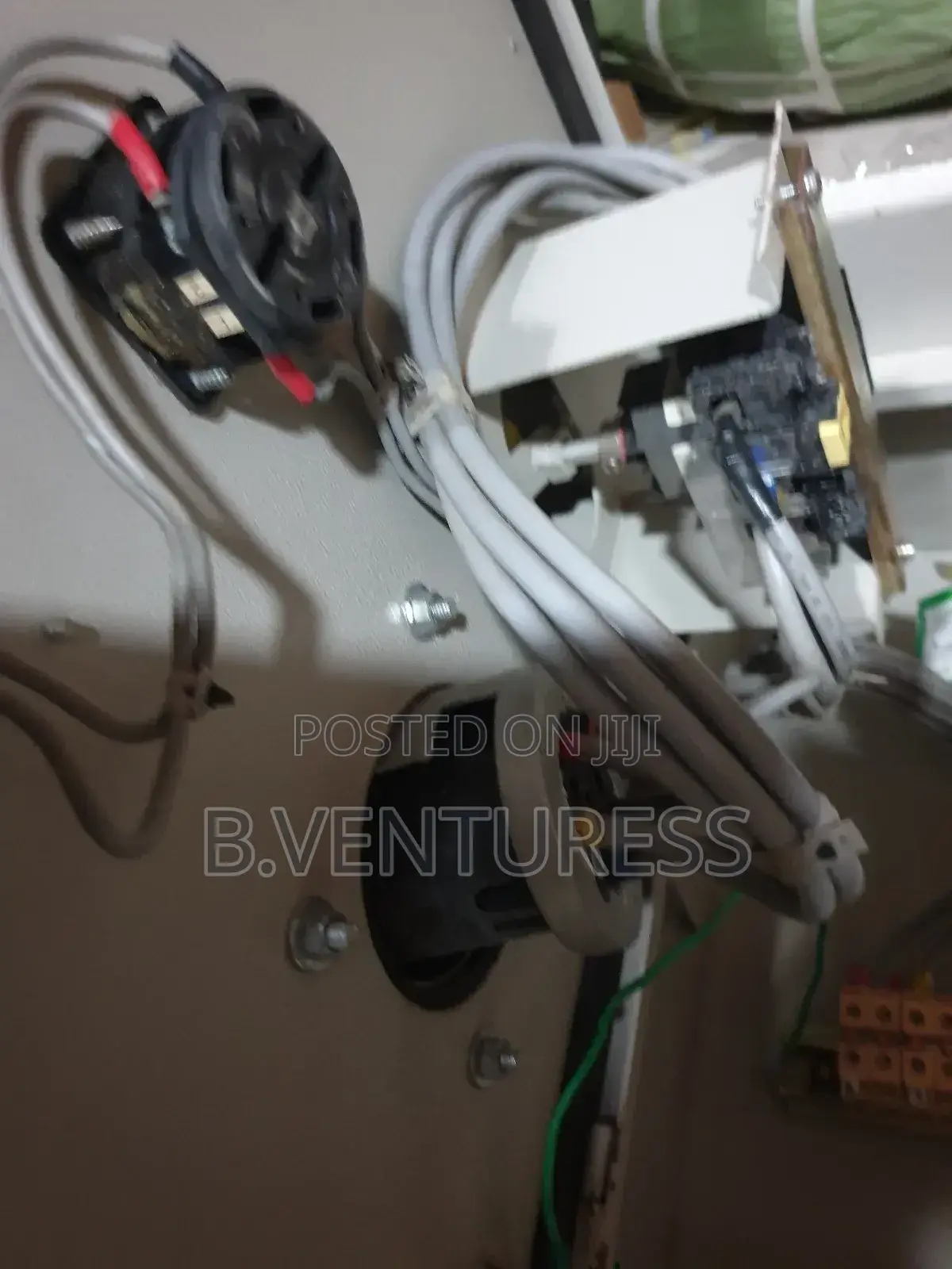 Combined Socket 100 Trusest Power-400 102