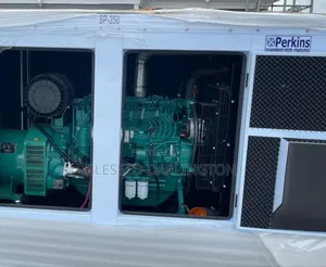 250kva Perkins England Soundproof Generator