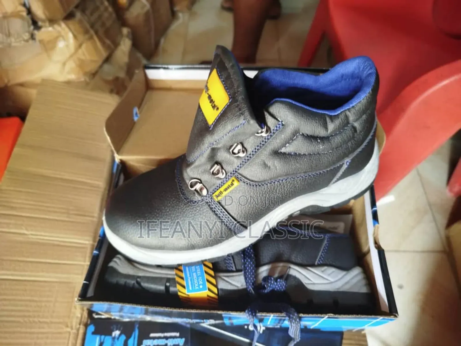 Armstrong Safety Shoe