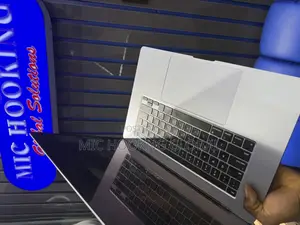 Laptop Apple MacBook Pro 2019 16GB Intel Core i9 SSD 1T