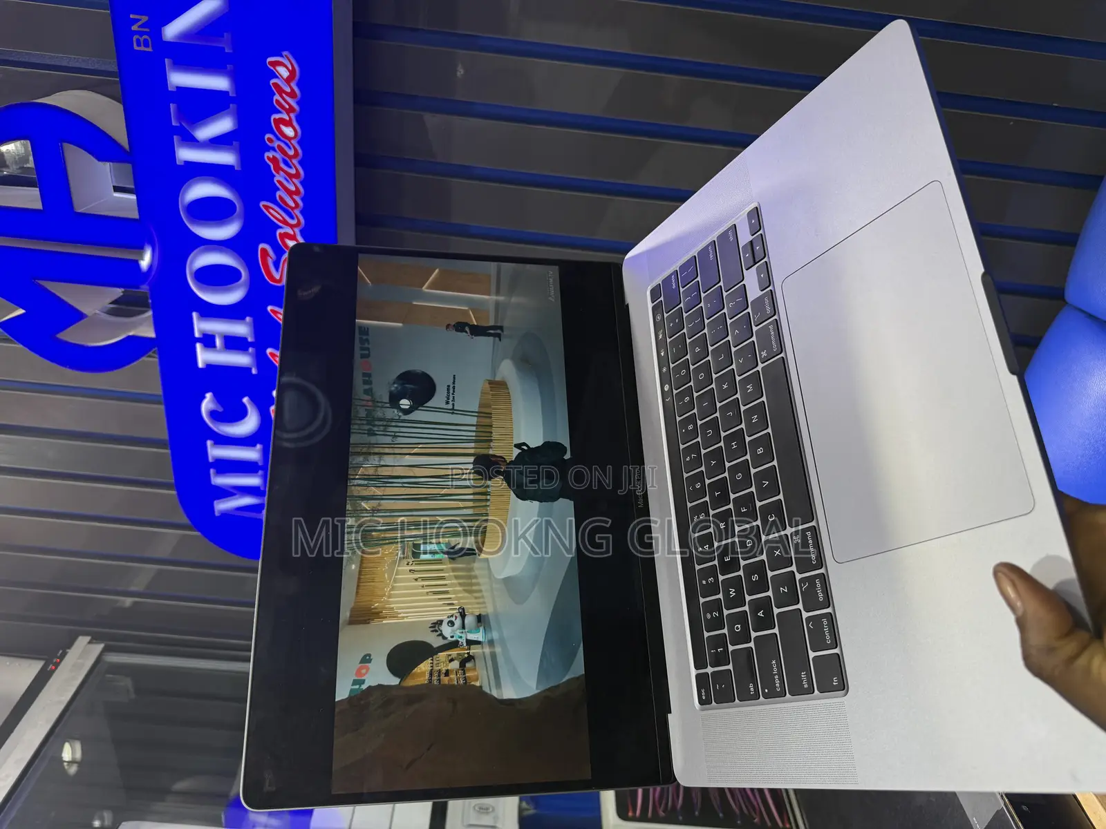 Laptop Apple MacBook Pro 2019 16GB Intel Core i9 SSD 1T