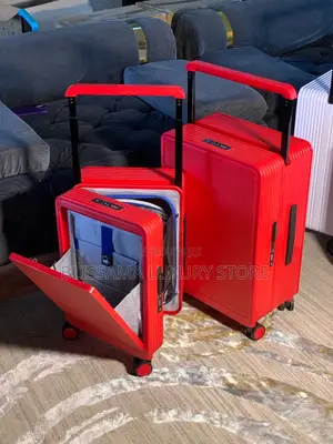 Luxury Traveling Hand Luggages