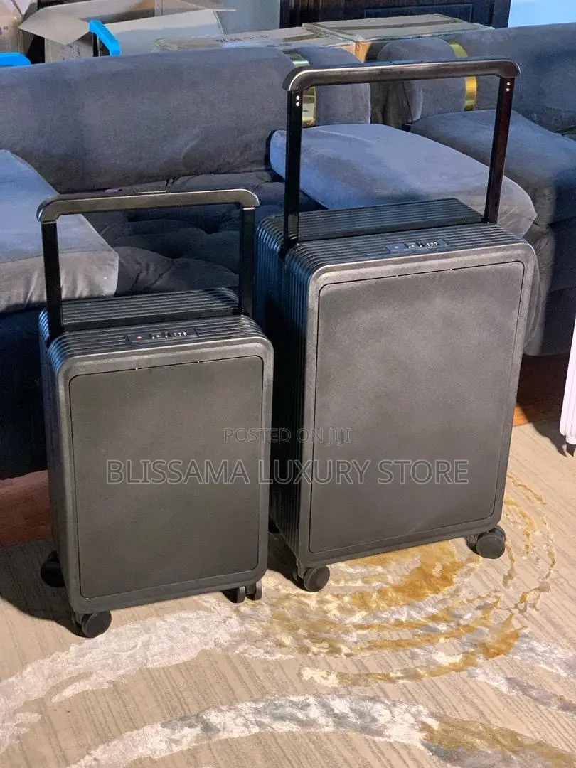Luxury Traveling Hand Luggages