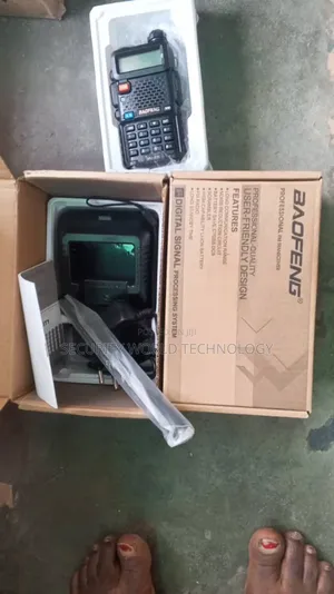 Motorola Gp 399 Two Way Radio Walkie Talkies