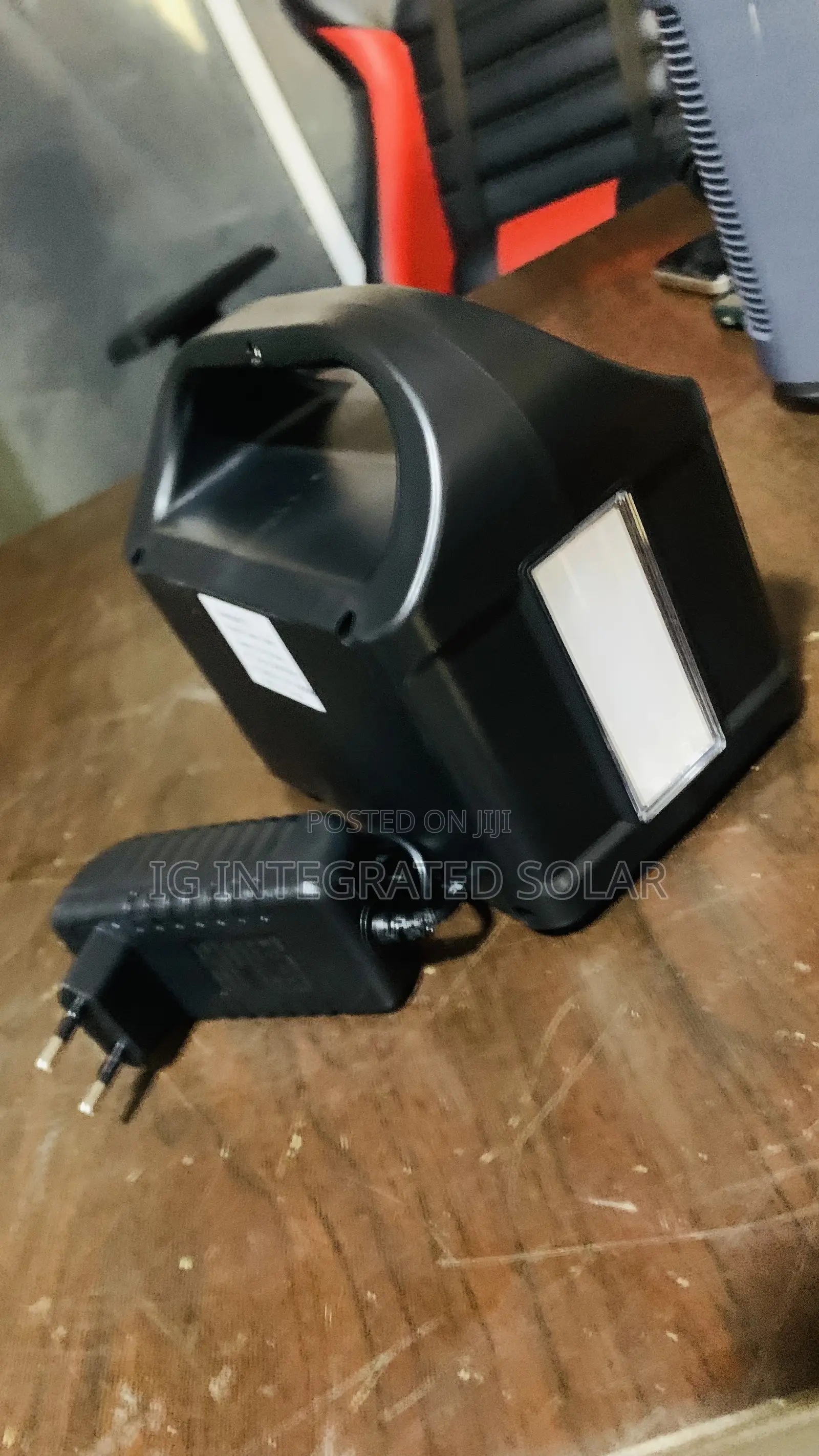 100w Lithium Battery Solar Generator