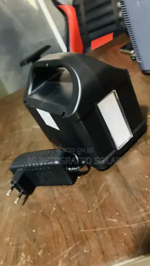 100w Lithium Battery Solar Generator