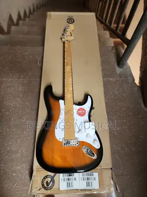 Fender Squier Stratocaster Electric Guitar Sunburst