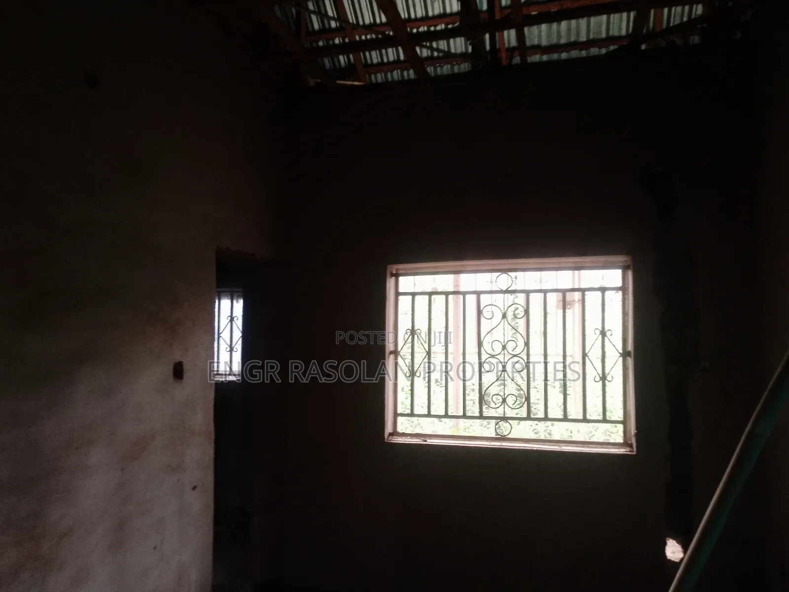 For Sale 4 Bedroom Bungalow Uncompleted