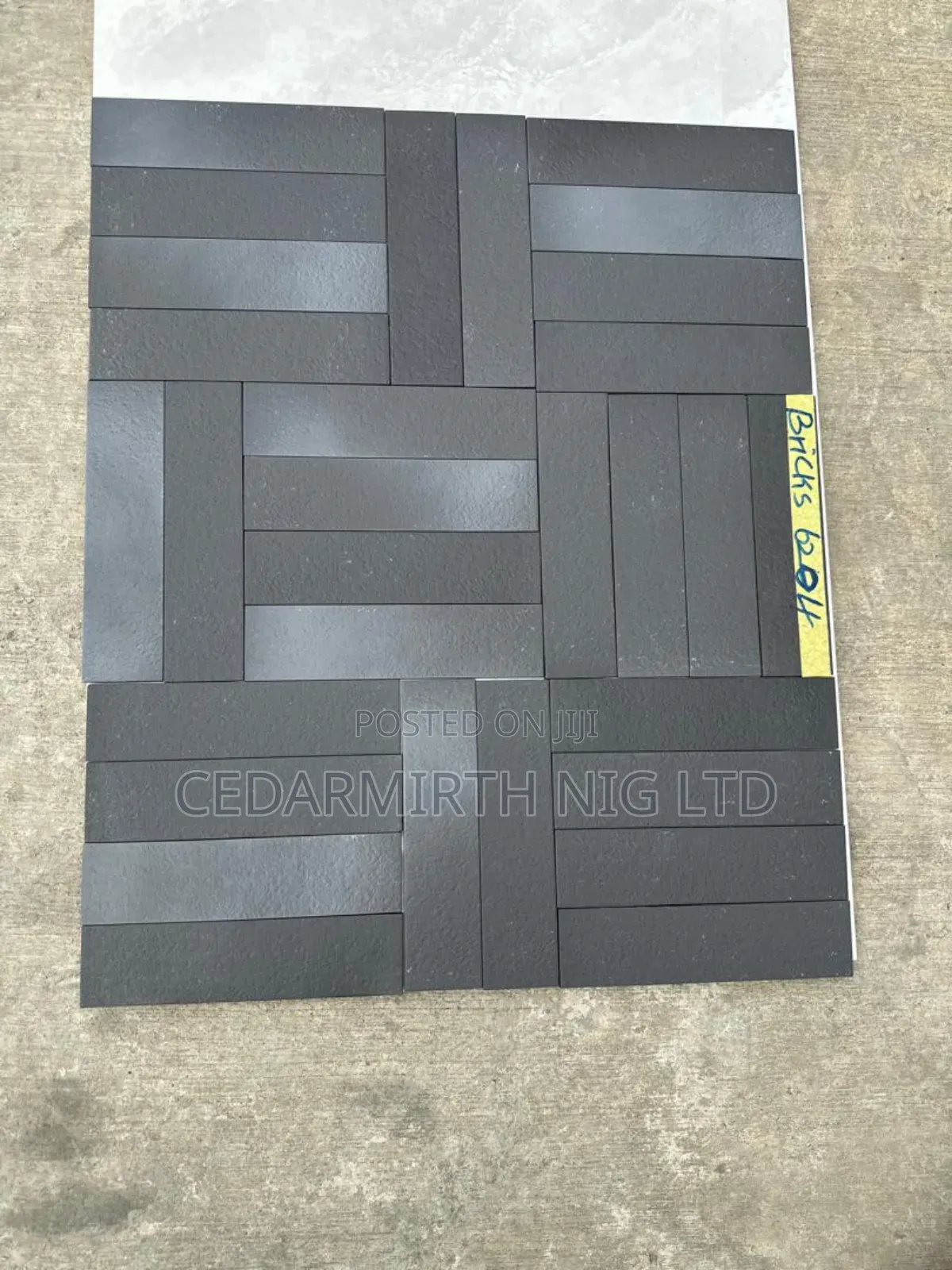 Bricks ( Cedarmirth ) 05m